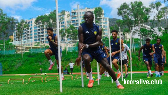 لجنة الانضباط توقف ساديو ماني لمباراة واحدة وتفرض غرامات مالية على النصر والأهلي والاتحاد بعد أحداث كأس السوبر.